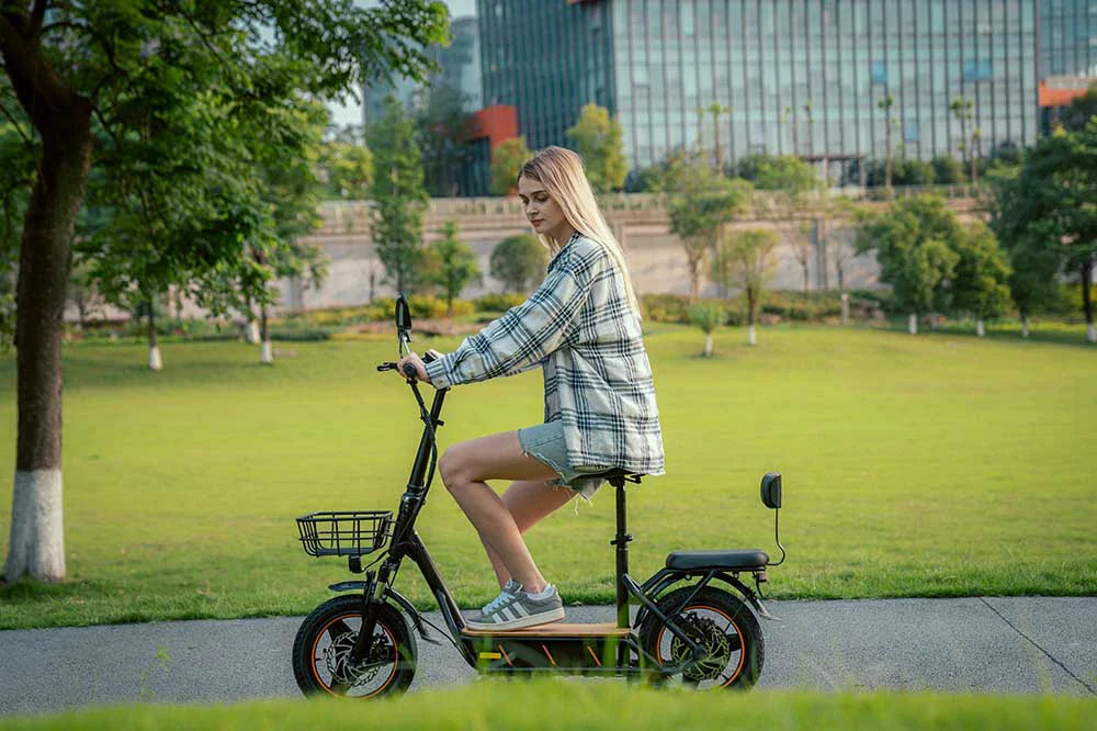 KuKirin C1 Pro: Warmes Pendeln im Winter mit Sitz 