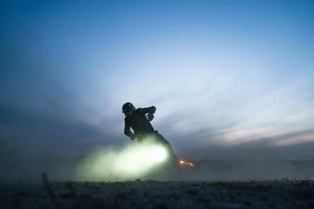 KuKirin Scooter-Scheinwerfer im Vergleich: Welcher ist der beste für Nachtfahrten?