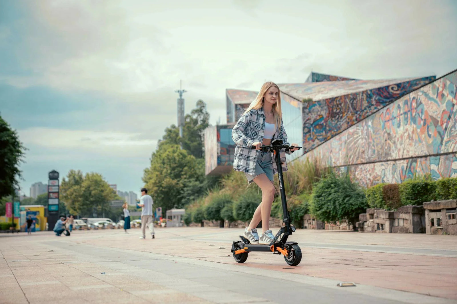 Summer Travel Guide: Transporting Your KuKirin by Car, Train & Plane