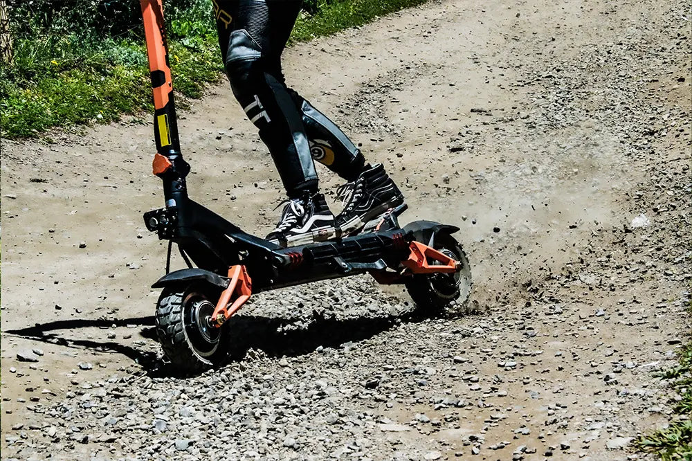 G2 Master vs G3 Pro: Which Dual-Motor KuKirin Is Right for You?
